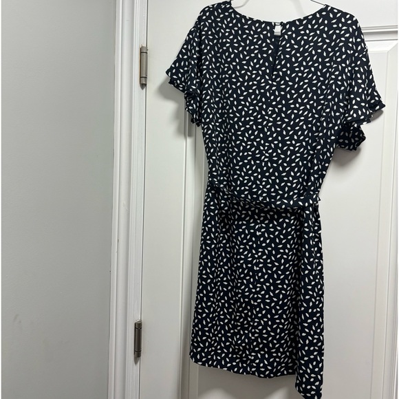 H&M Dress (navy and white) - Picture 2 of 4